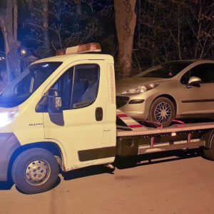 WeGo Šlep služba - šlepanje automobila, mašine, manjeg vozila, traktora